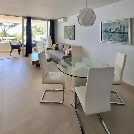 2 Bedroom Cozy In Lagunas De Mijas Apartment *