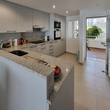 Lägenhet 2 Bedroom Cozy In Lagunas De Mijas